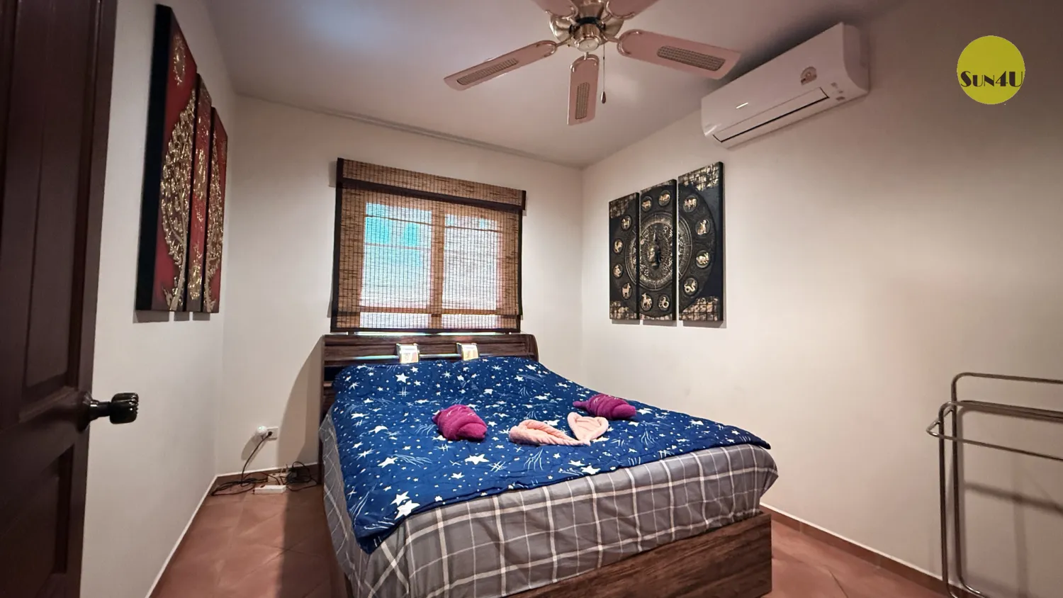 Family-Friendly 2BR Villa with Kitchen | Walk to Beach & Pool