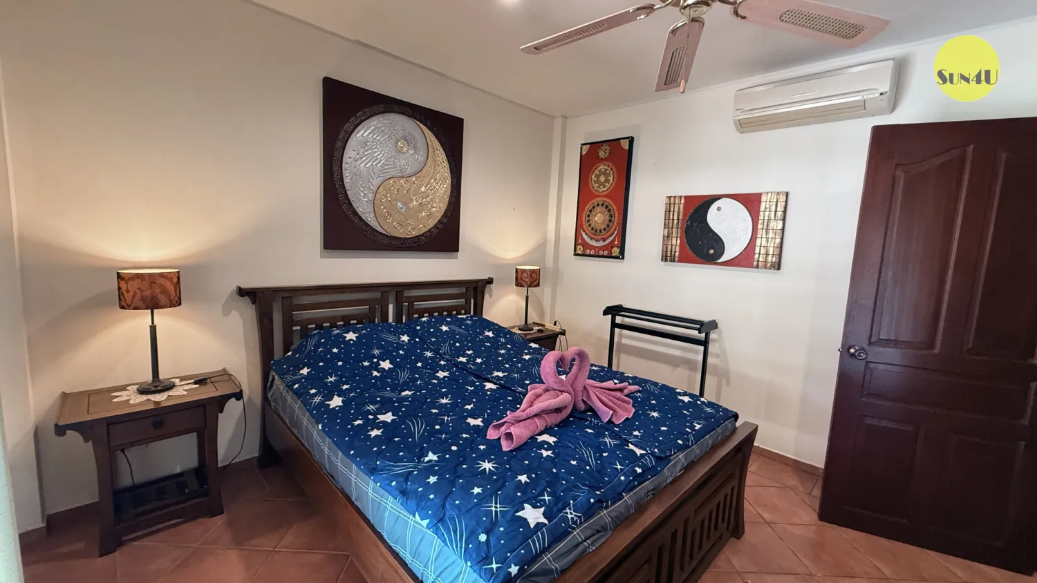 Family-Friendly 2BR Villa with Kitchen | Walk to Beach & Pool